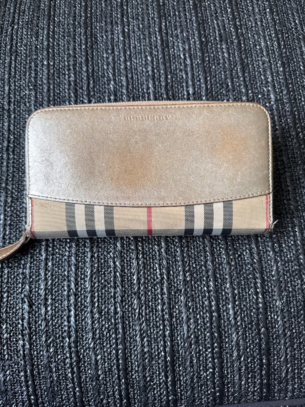 Burberry wallet